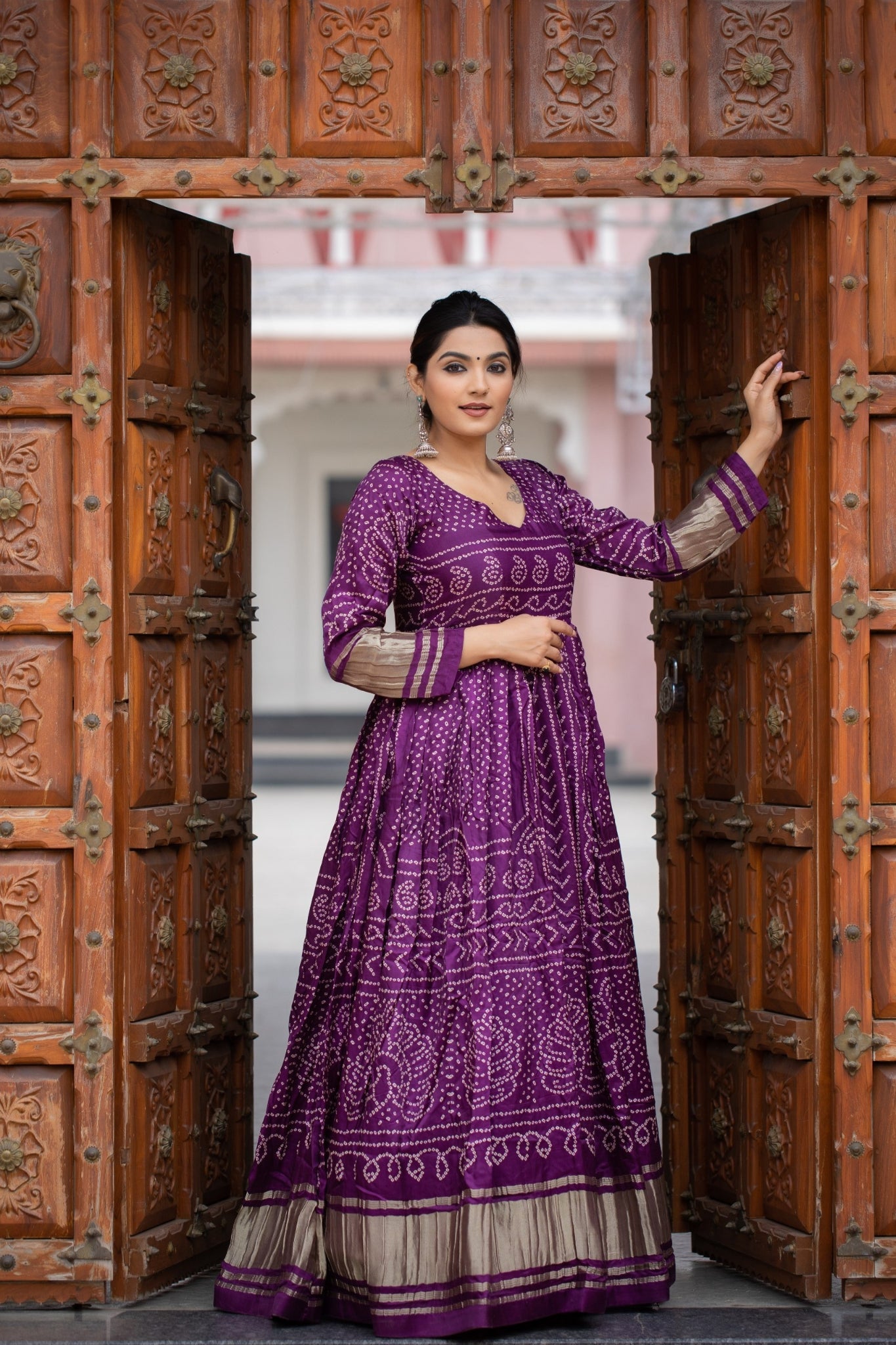 Elevate Your Style with the Trendiest Straight Kurti, Pent and Dupatta
